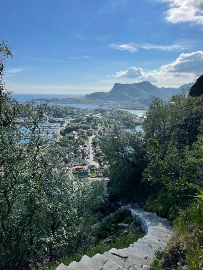 Romslig Leilighet Sentralt I Svolvaer Sentrum Dış mekan fotoğraf